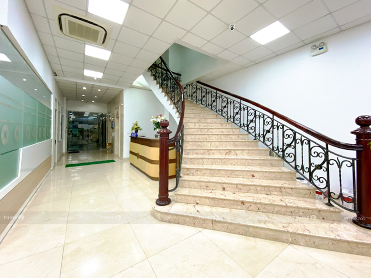 Khu vực sảnh văn phòng toà nhà Nam Long Building