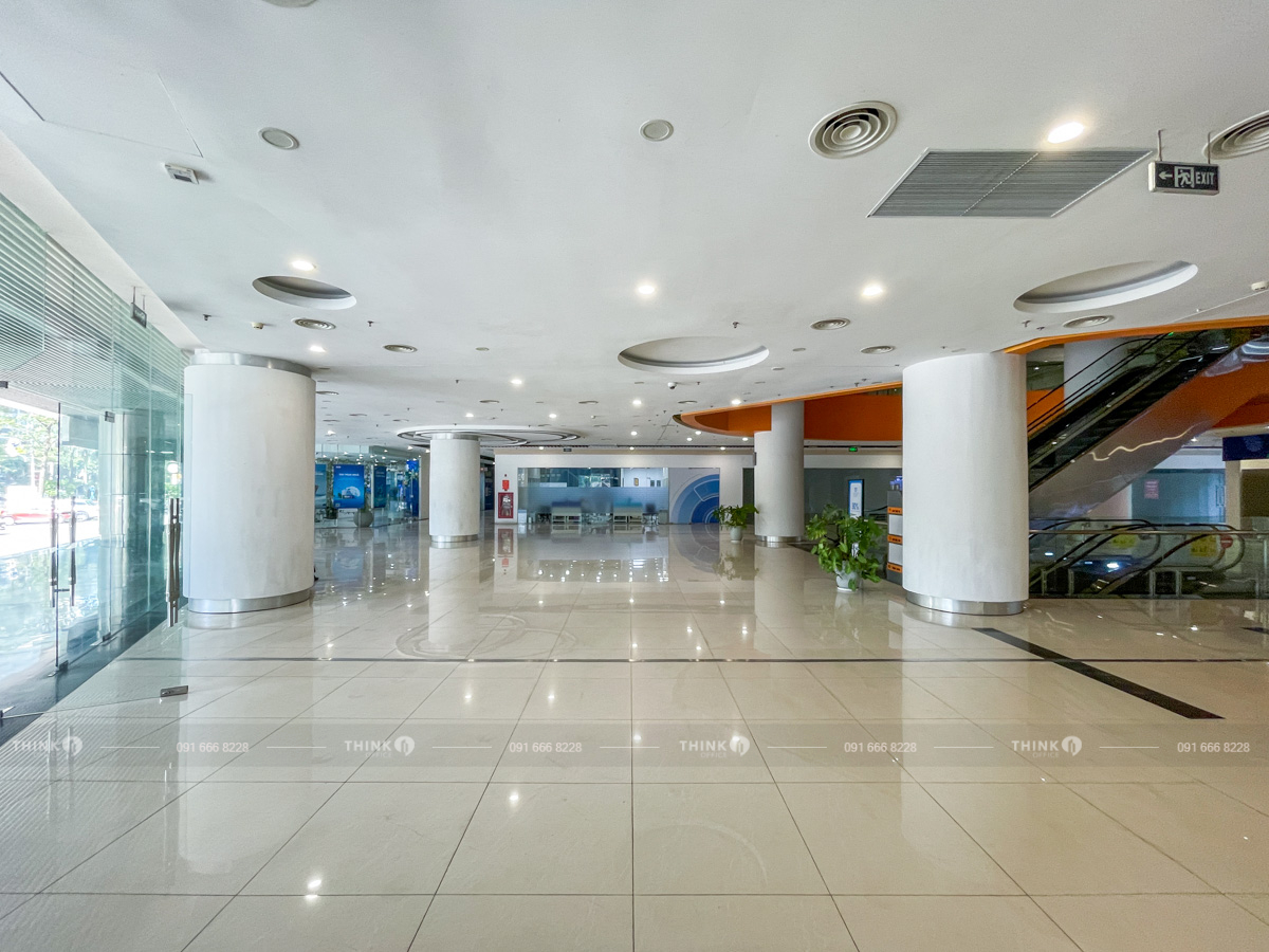 Khu vực sảnh văn phòng toà nhà Victoria Văn Phú