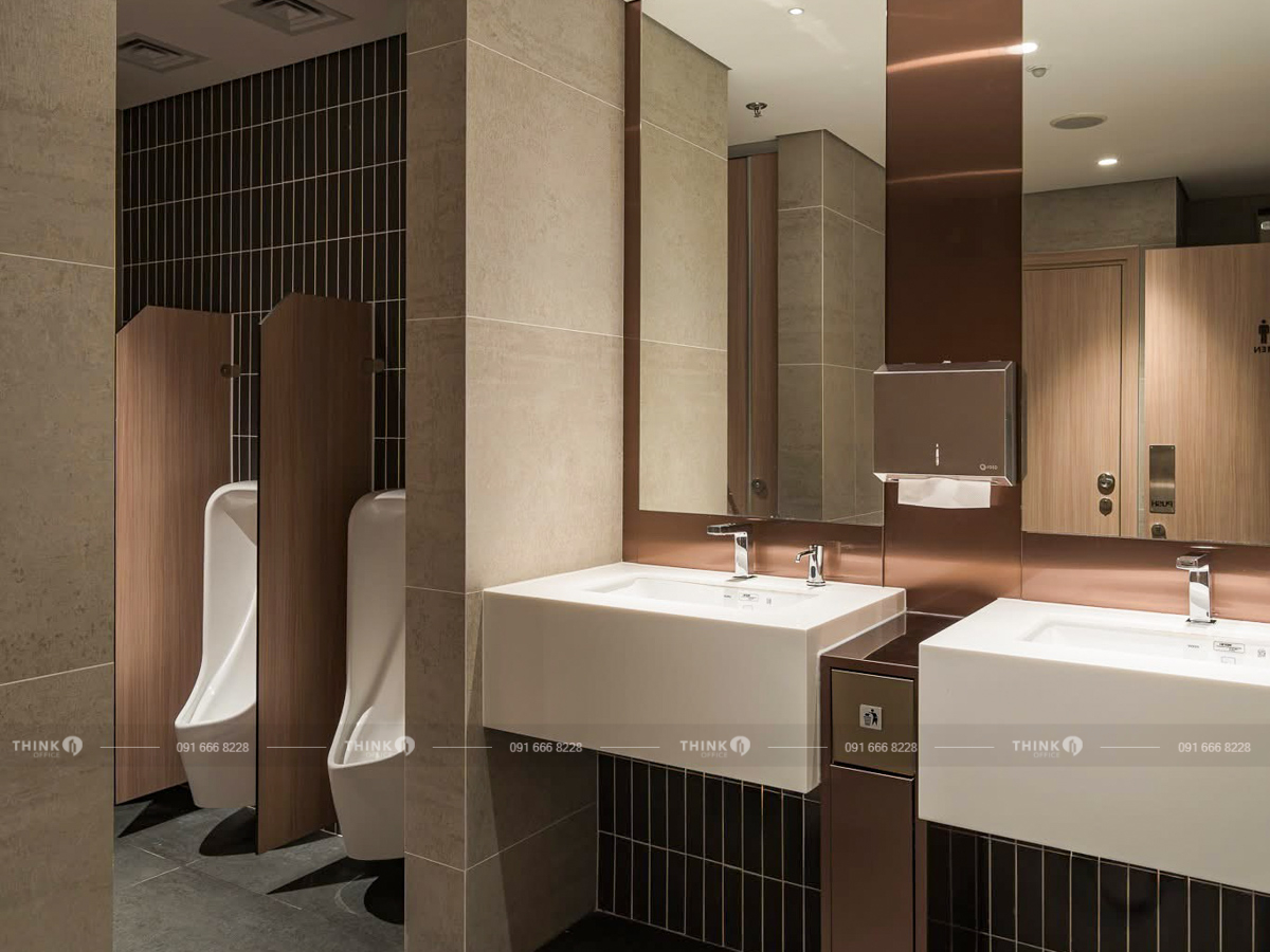 Khu vực vệ sinh toà nhà Pacific Place
