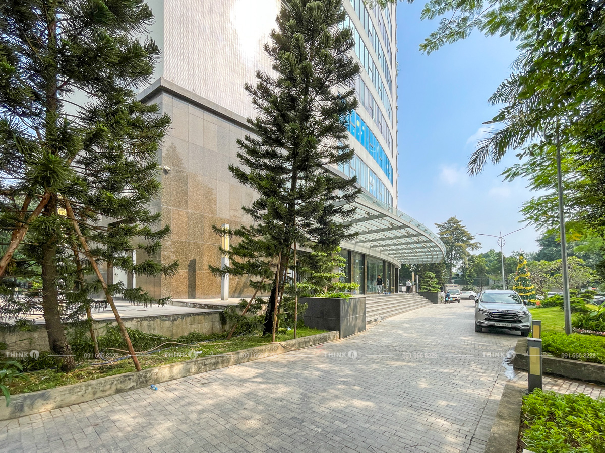 Khuôn viên ngoài Hudland Tower