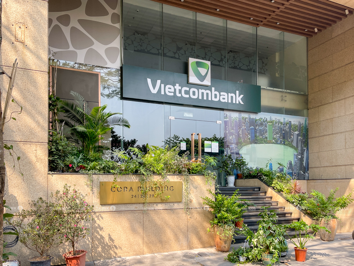 Khuôn viên ngoài toà nhà Cora Building Hoà Mã