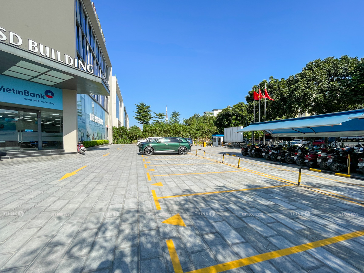 Khuôn viên ngoài toà nhà SD Building