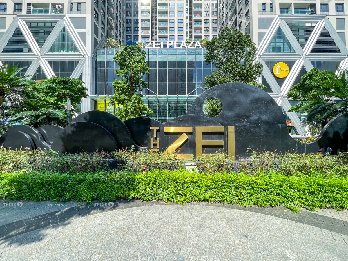 Khuôn viên ngoài toà nhà The Zei Plaza