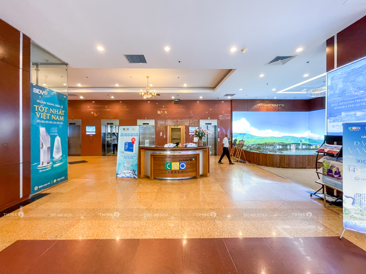 Lễ tân toà nhà CEO Tower Phạm Hùng