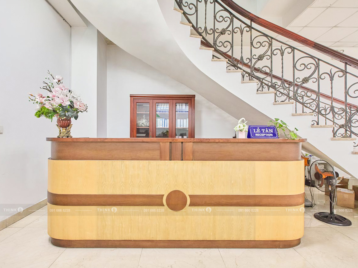 Lễ tân toà nhà Nam Long Building