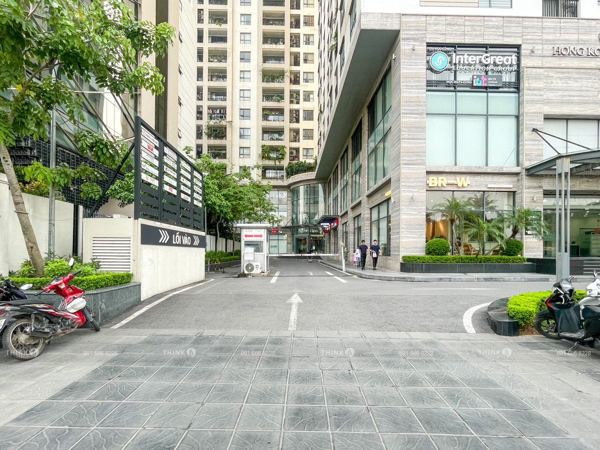 Lối vào khu vực văn phòng toà nhà Hongkong Tower