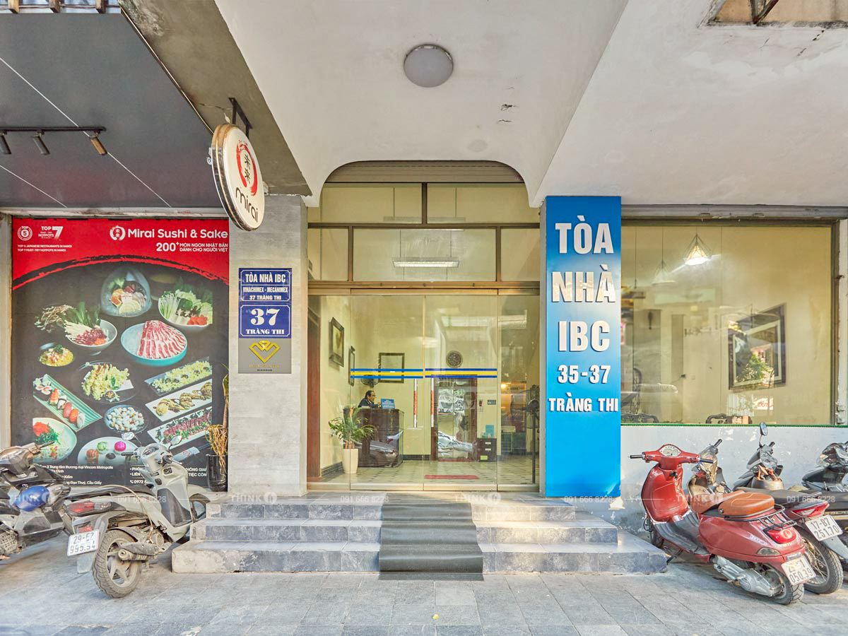 Lối vào sảnh toà nhà IBC Building Tràng Thi