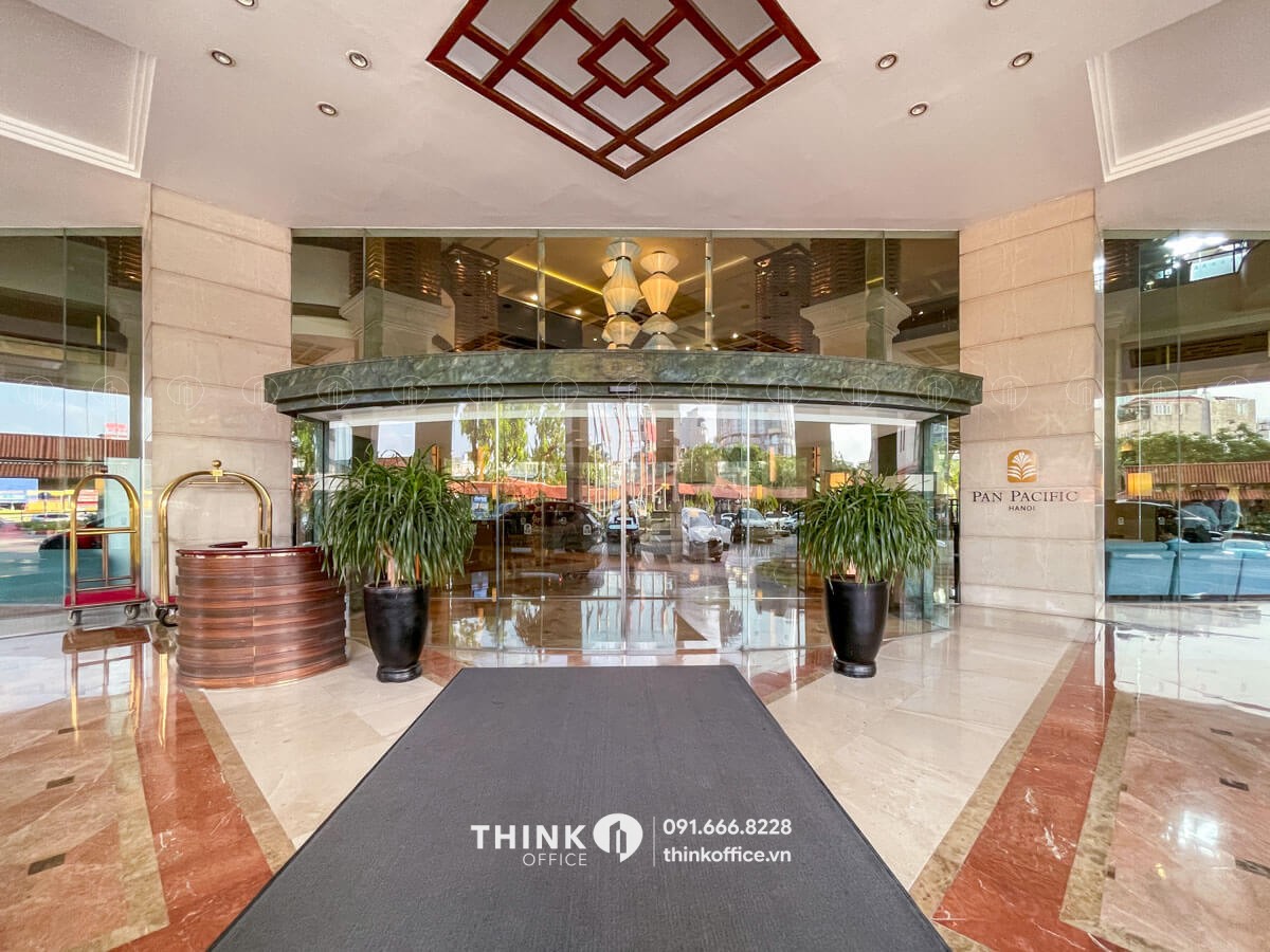 Lối chính vào sảnh toà nhà Pan Pacific Hanoi