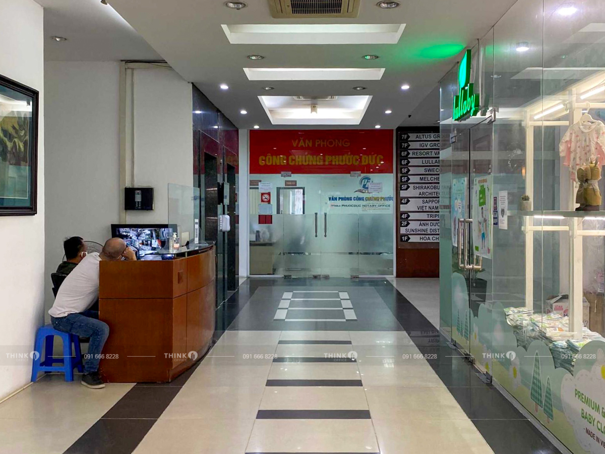 Lối vào sảnh toà nhà Trần Gia Building