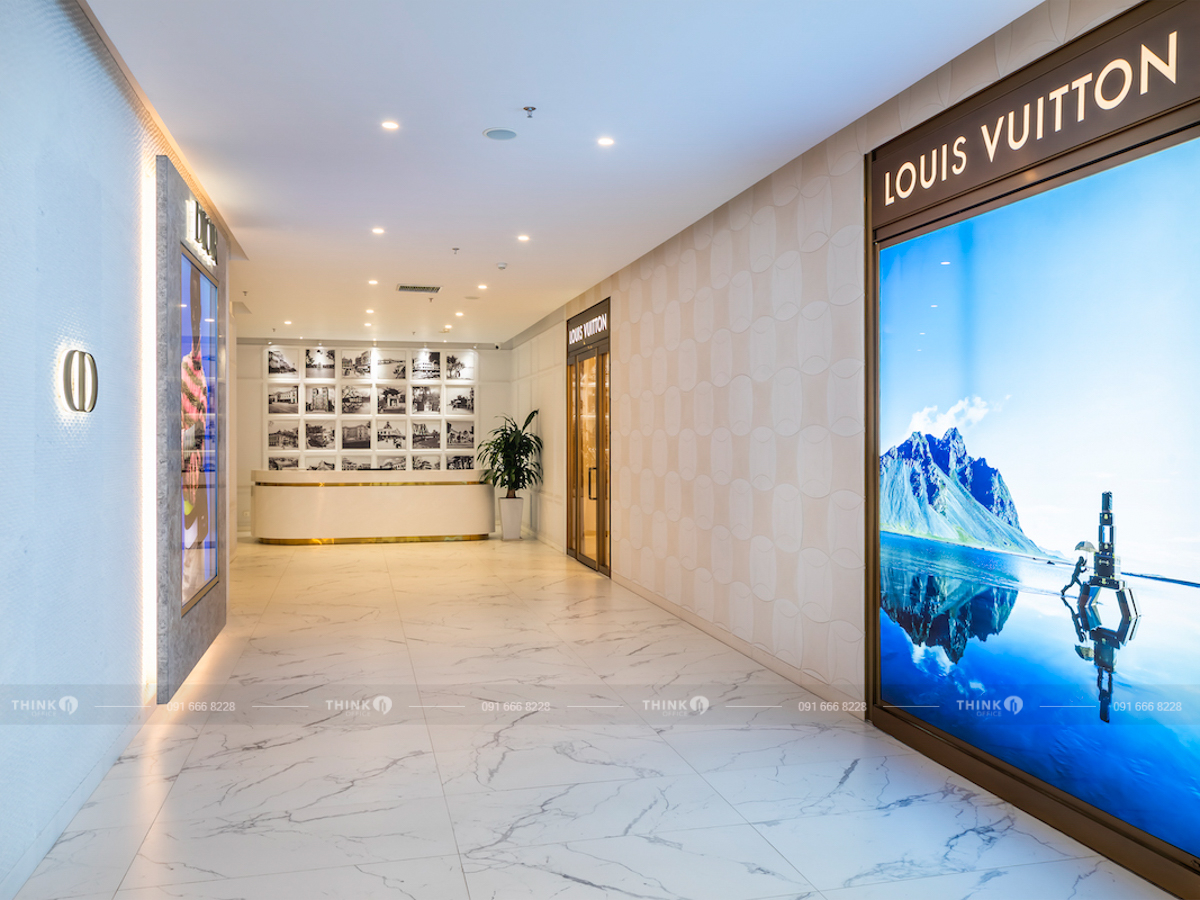 Lối vào sảnh văn phòng toà nhà International Center