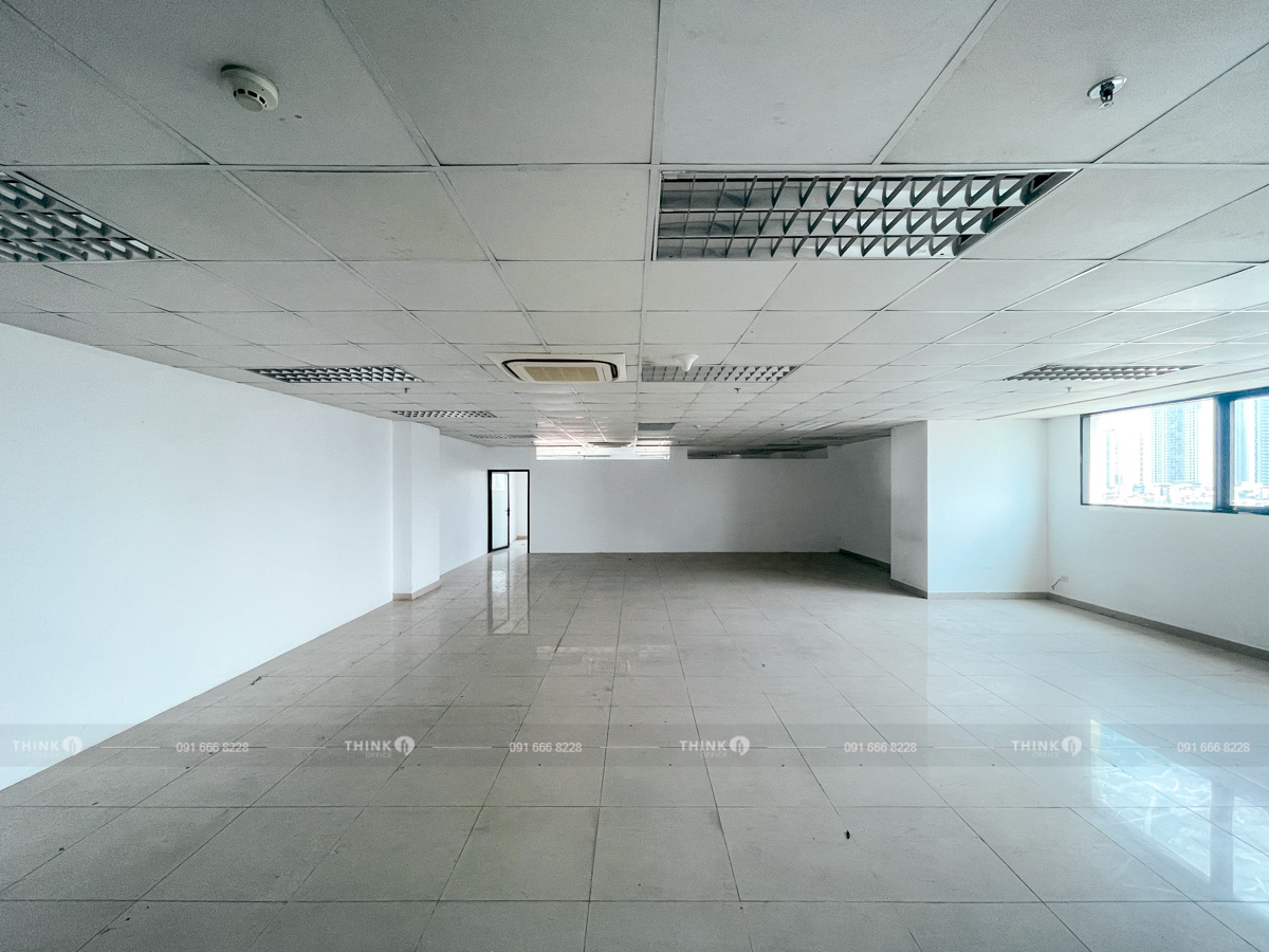 Mặt bằng văn phòng cho thuê điển hình Intracom Cầu Diễn