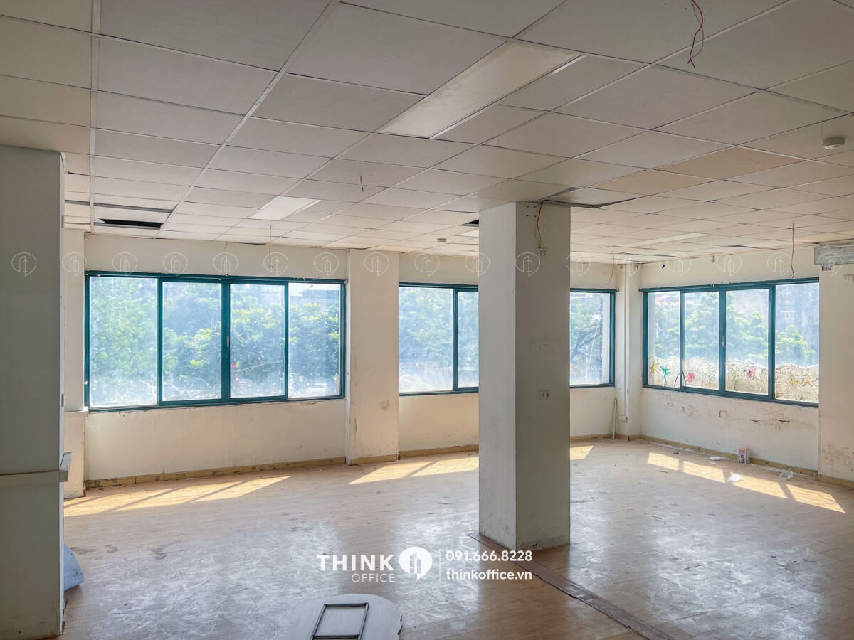 Mặt bằng văn phòng diện tích nhỏ cho thuê toà nhà Vietcom Building Nguyễn Chí Thanh