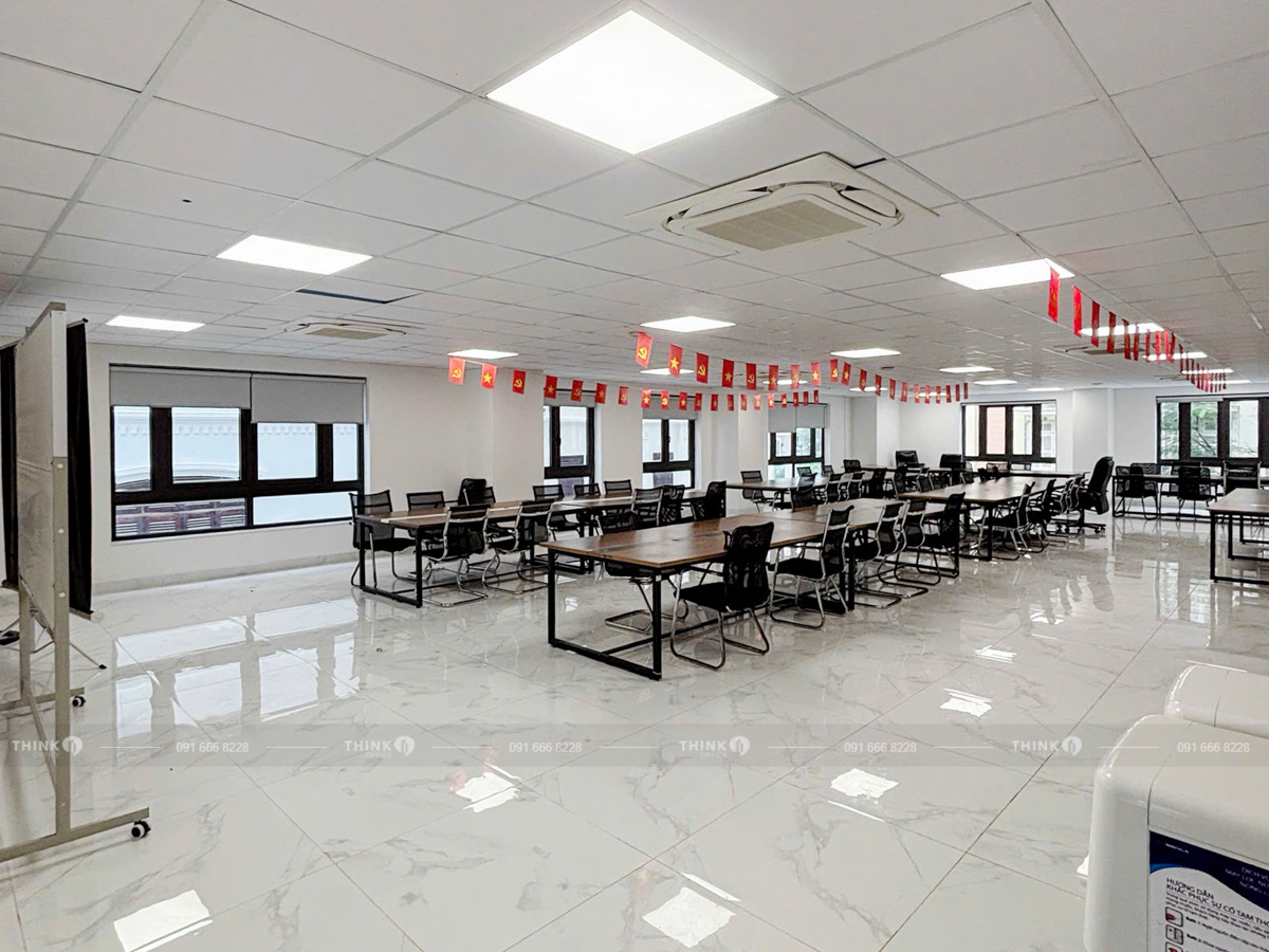 Mặt bằng văn phòng điển hình cho thuê toà nhà Sky Building Vũ Ngọc Phan