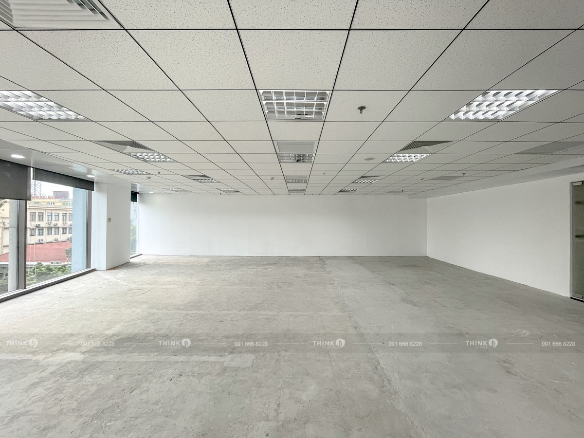 Mặt bằng văn phòng trống cho thuê điển hình Leadvisors Place