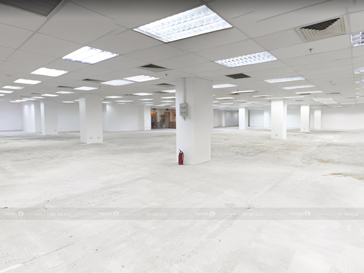 Mặt bằng văn phòng trống điển hình cho thuê International Center