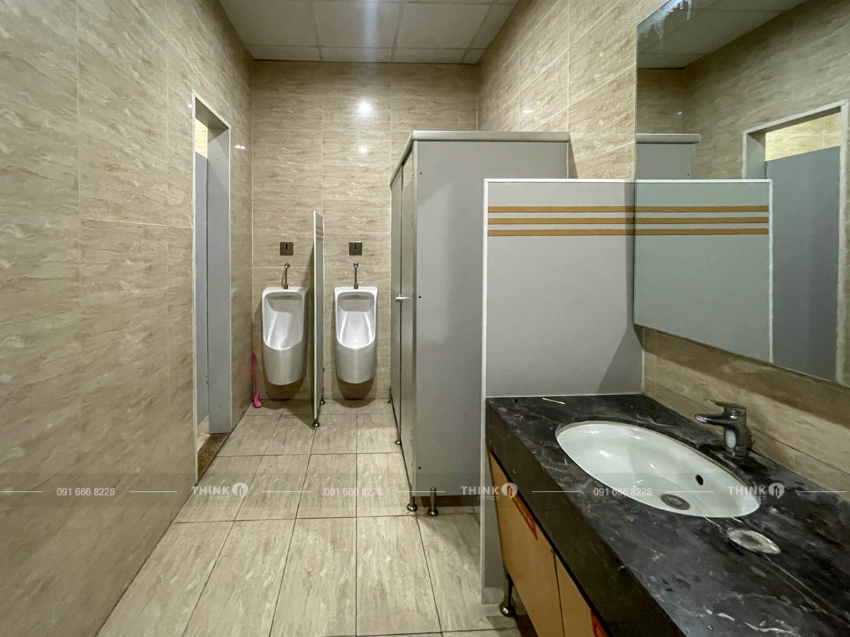 Nhà vệ sinh Chelsea Residences