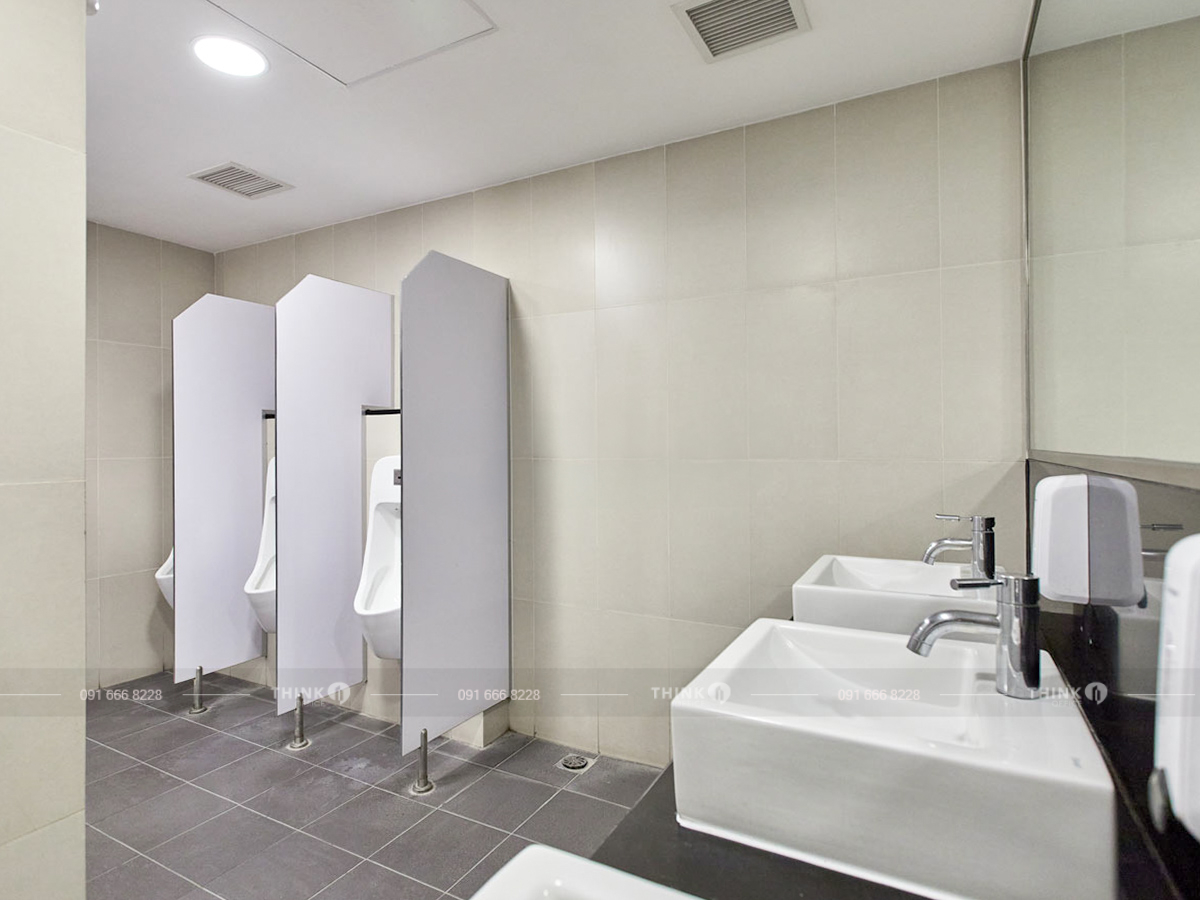 Nhà vệ sinh Indochina Plaza Hanoi