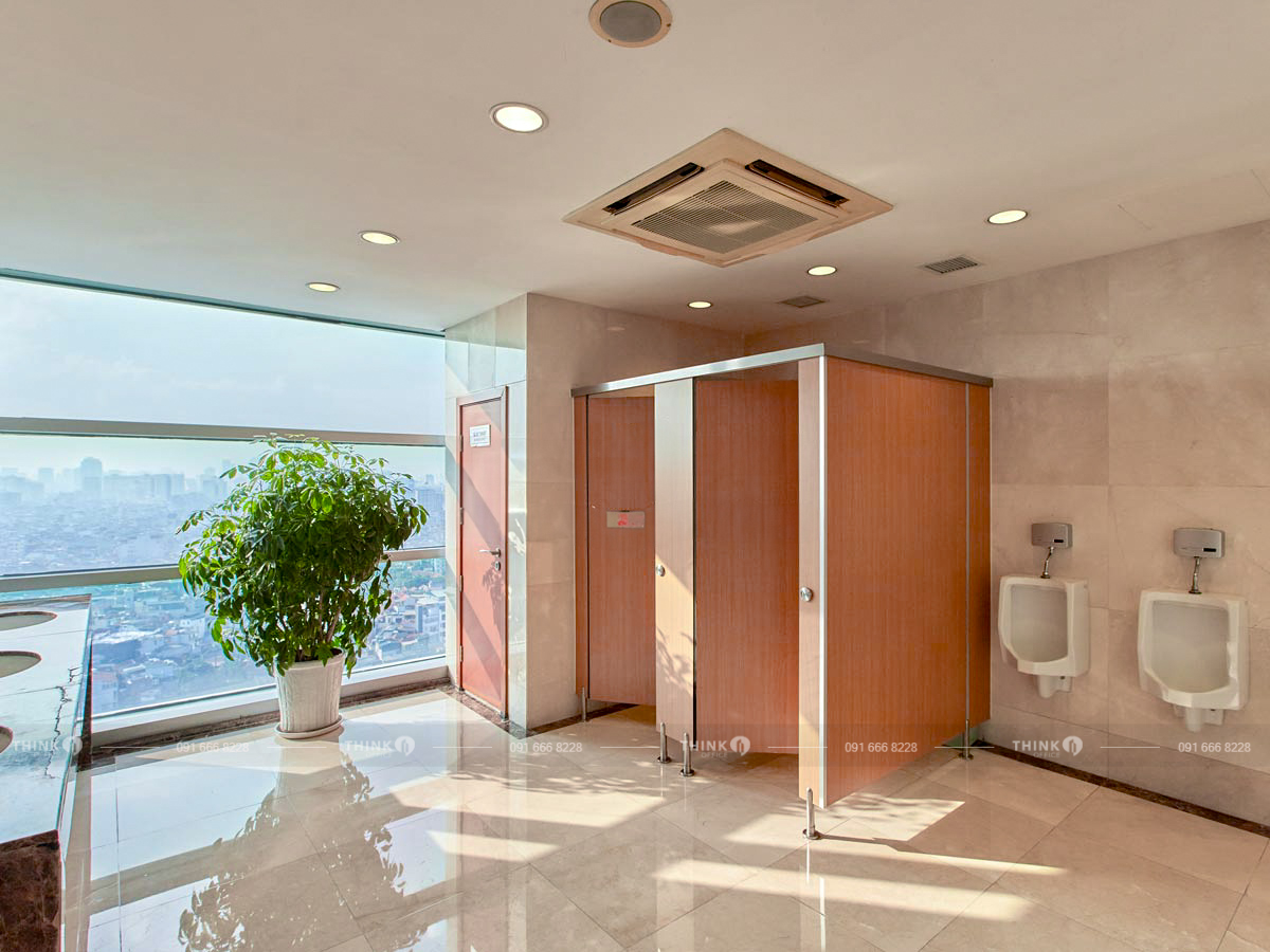 Nhà vệ sinh toà nhà Capital Tower Trần Hưng Đạo
