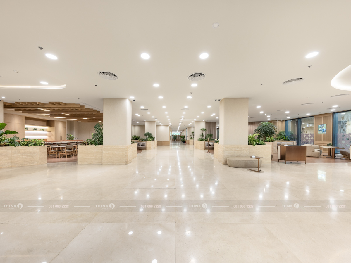 Sảnh chính toà nhà LPB Tower Trần Quang Khải