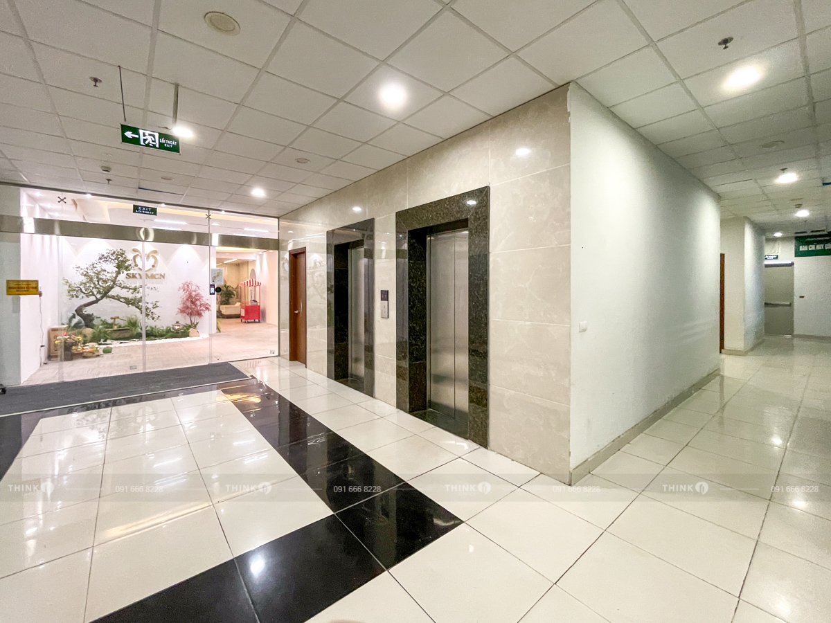 Sảnh thang máy Việt Đức Complex