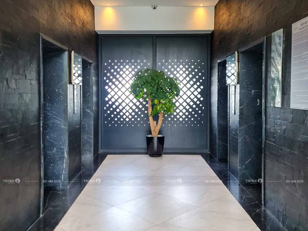 Sảnh thang máy toà nhà PentStudio