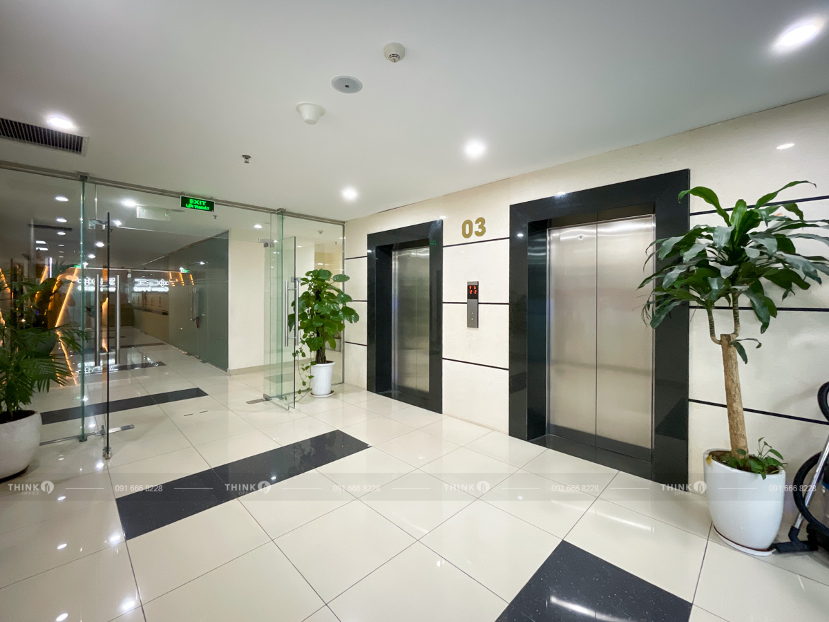 Sảnh thang máy văn phòng toà nhà N03 T7 Ngoại Giao Đoàn
