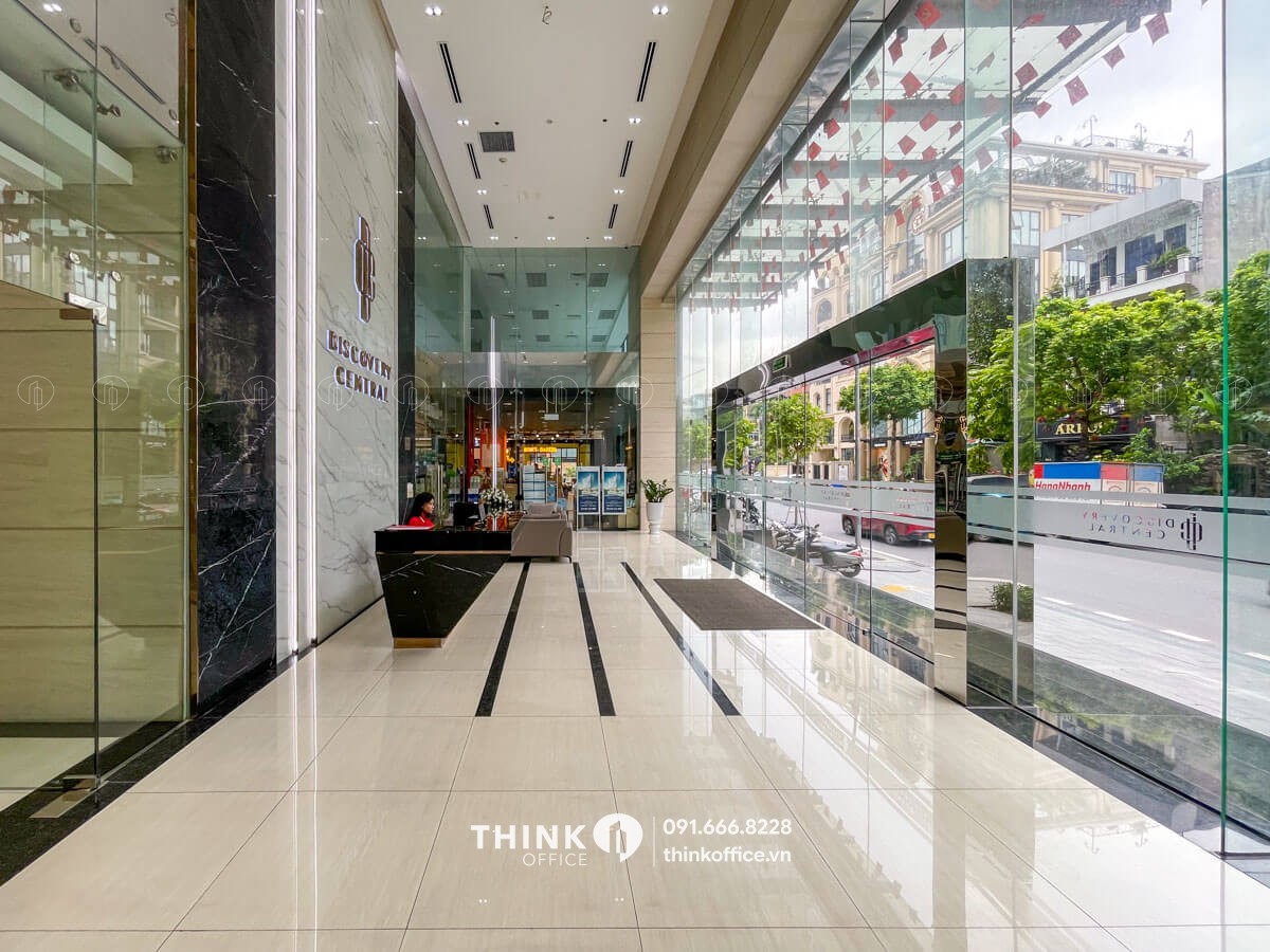 Sảnh chính văn phòng toà nhà Discovery Central