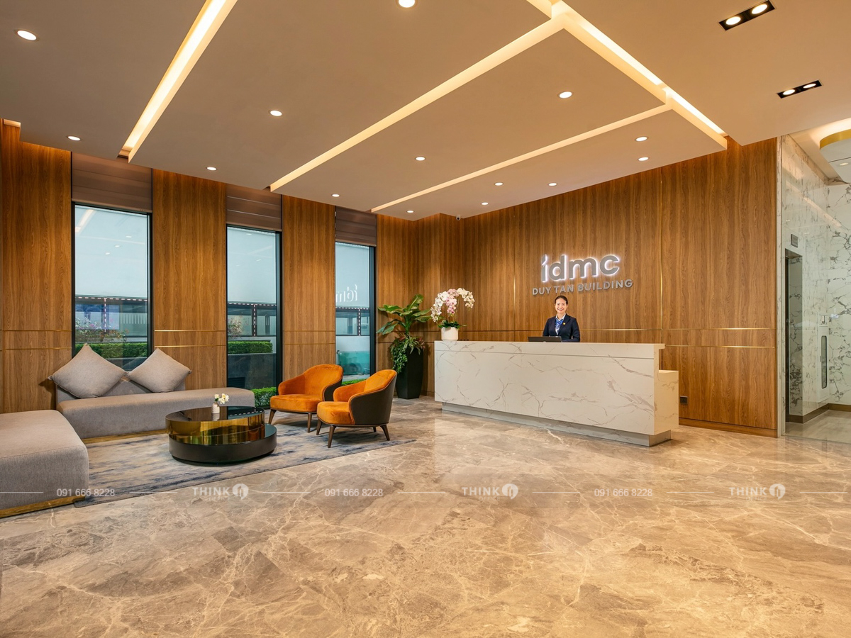 Sảnh toà nhà IDMC Duy Tân Building