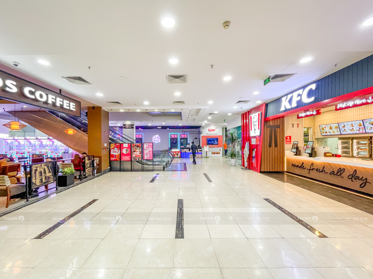 Sảnh toà nhà Trương Định Plaza