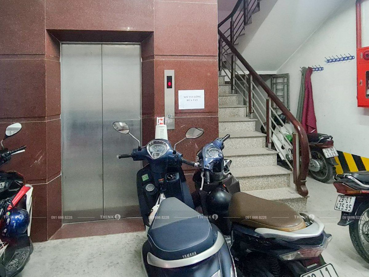 Thang máy tầng hầm toà nhà Vietrans Tower