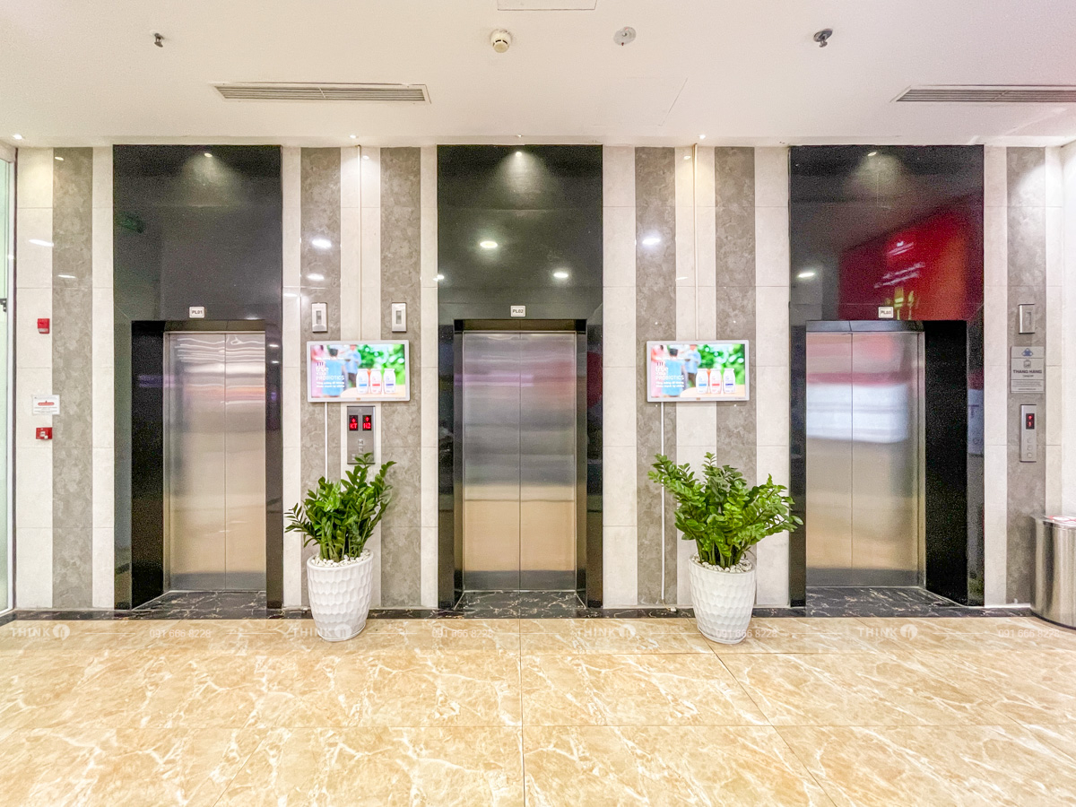 Thang máy toà nhà Trương Định Plaza