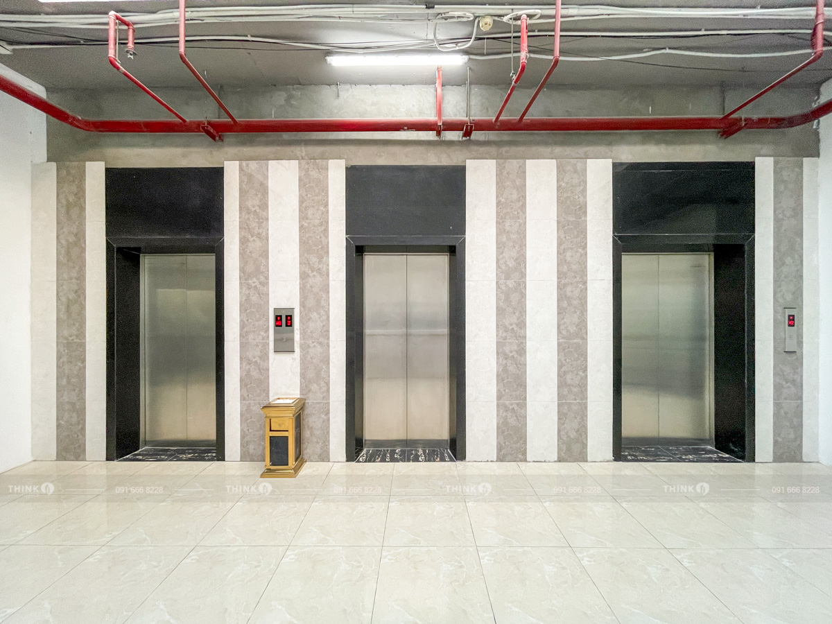 Thang máy văn phòng toà nhà Trương Định Plaza
