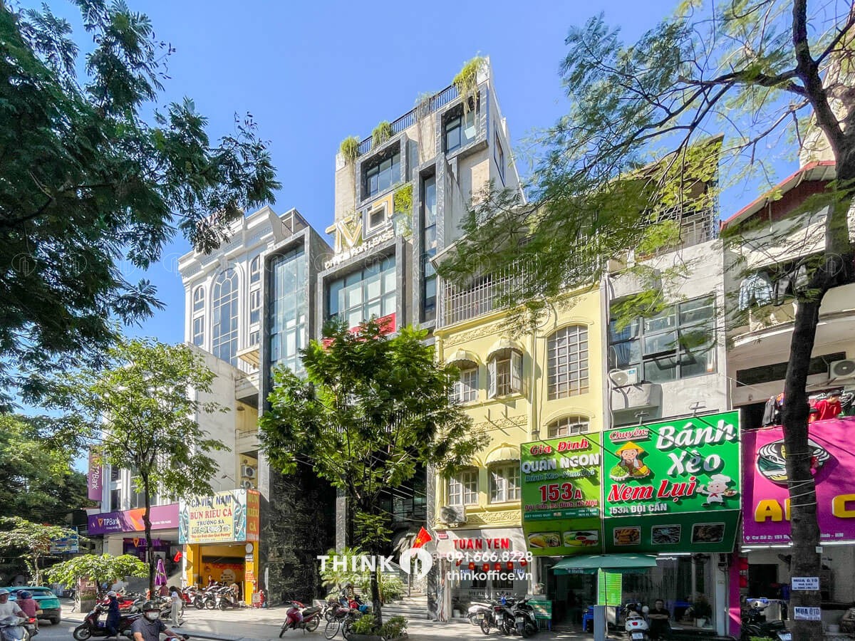Toà nhà TVL Building 153 Đội Cấn nhìn từ mặt bên