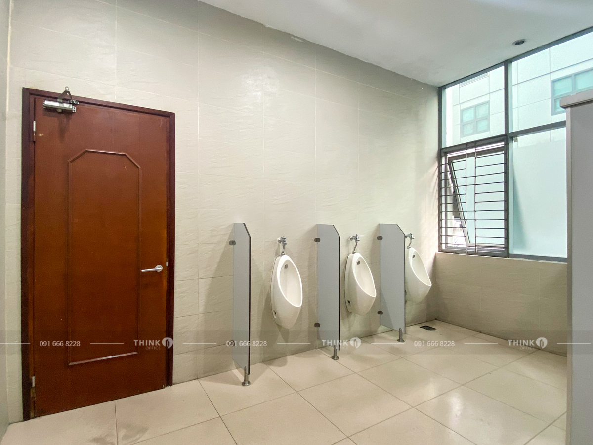 Vệ sinh Việt Á Tower Duy Tân