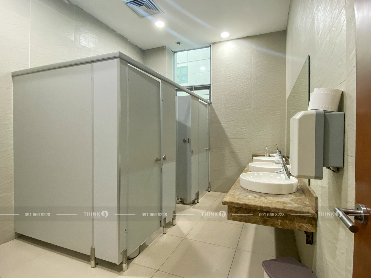 Vệ sinh toà nhà Việt Á Tower