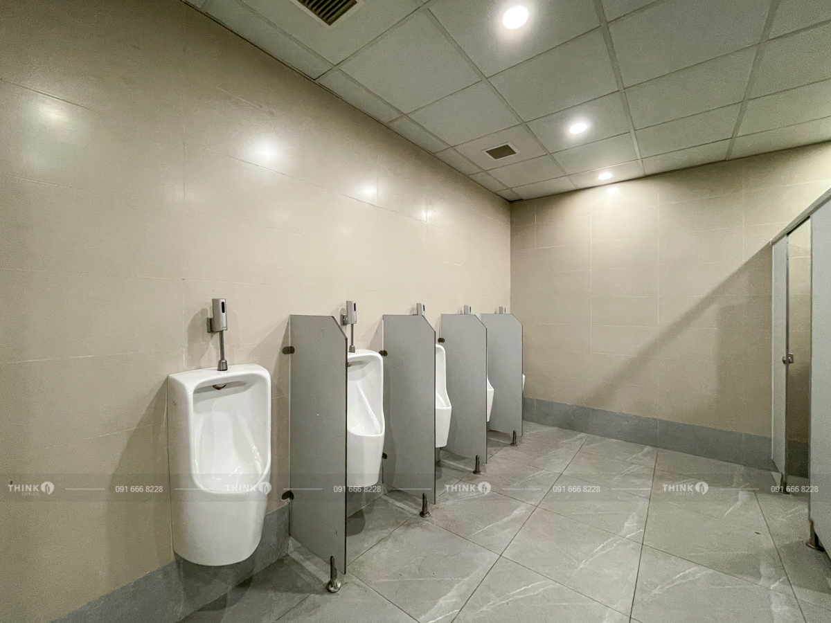 Vệ sinh toà nhà Việt Đức Complex