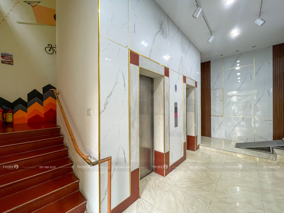 Khu vực sảnh văn phòng Savina Building