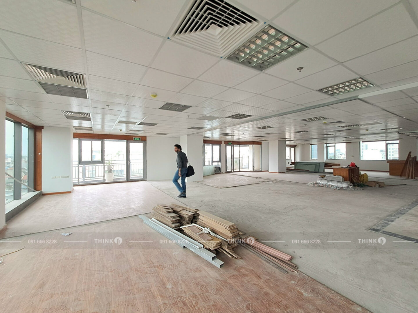 Diện tích cho thuê toà nhà DC Building