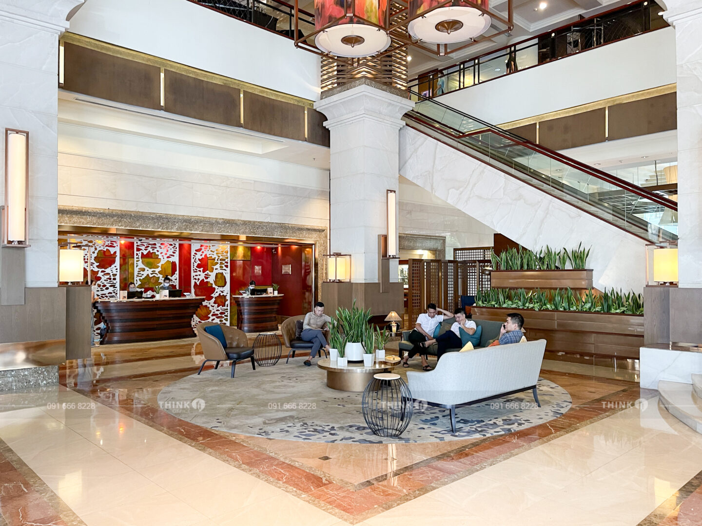 Khu vực sảnh toà nhà Pan Pacific Hanoi