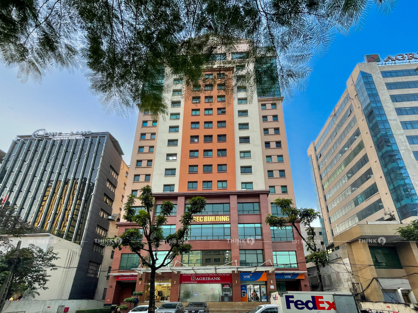 Toà nhà Harec Building