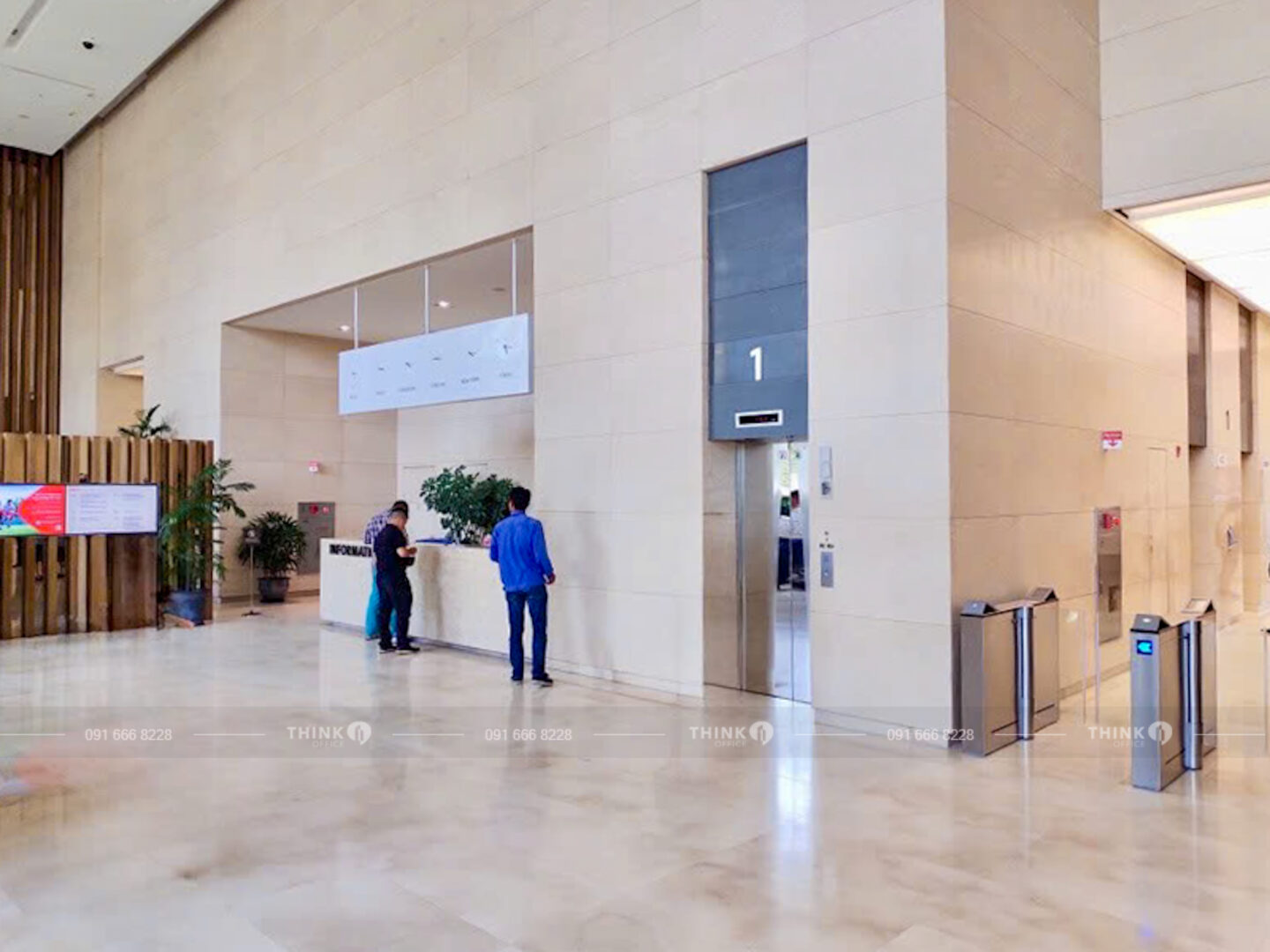 Sảnh toà nhà Lotte Center Hanoi