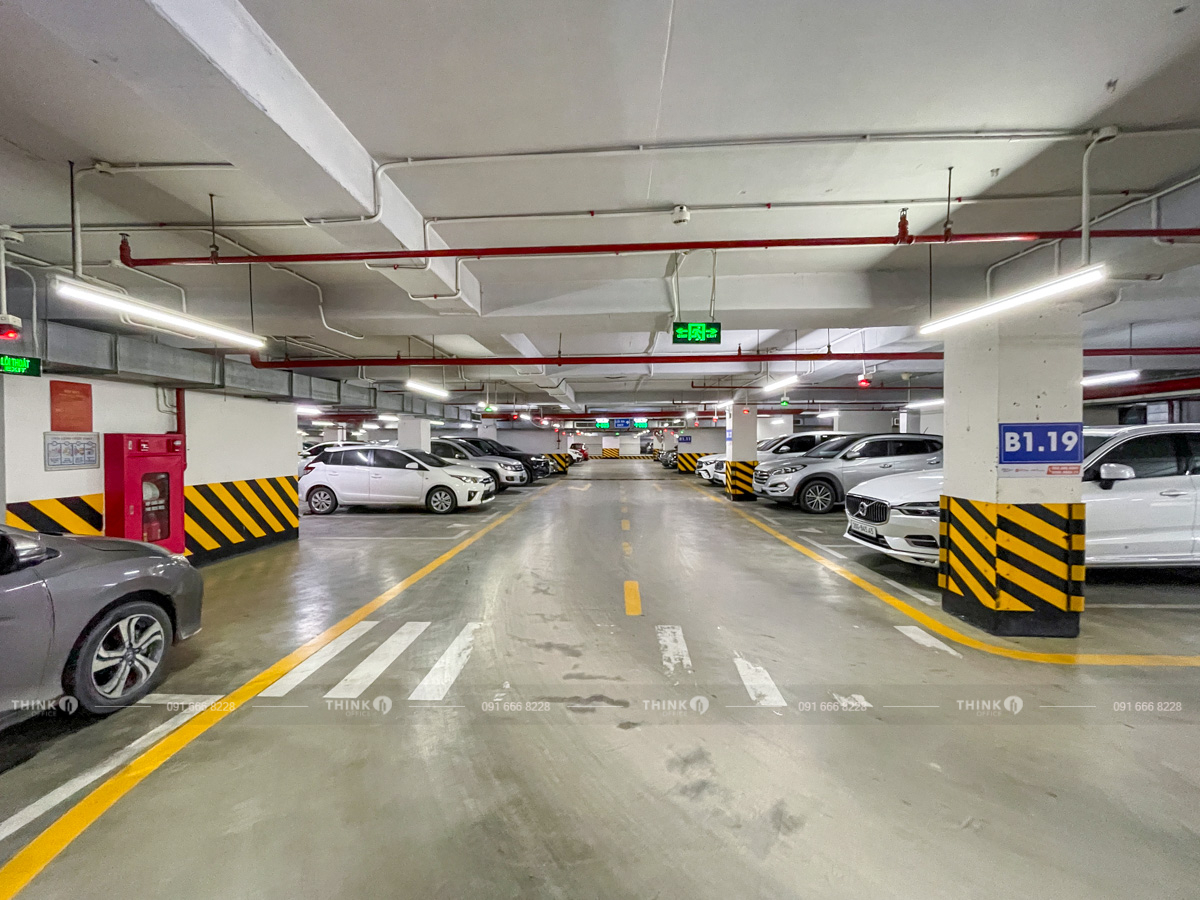 Khu vực hầm để xe toà nhà Yên Hòa Park View