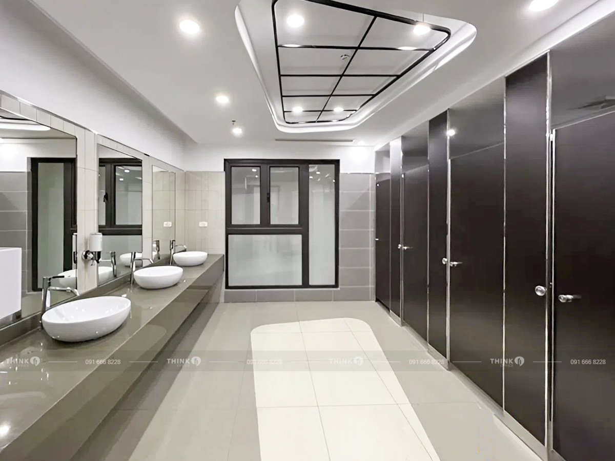 Nhà vệ sinh toà nhà Web3 Tower