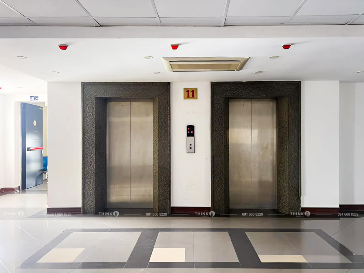 Thang máy văn phòng toà nhà Thông Tấn Xã Việt Nam