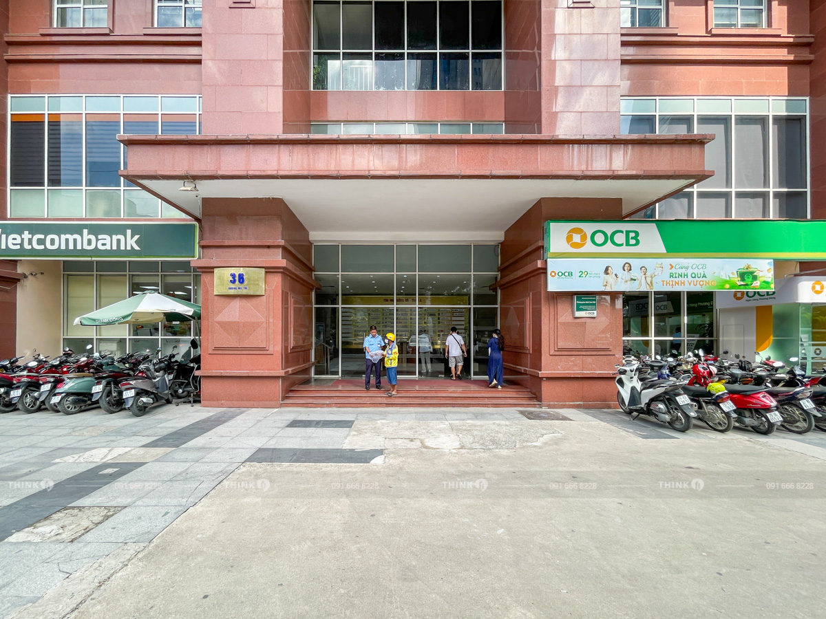Lối vào sảnh toà nhà Sông Đà
