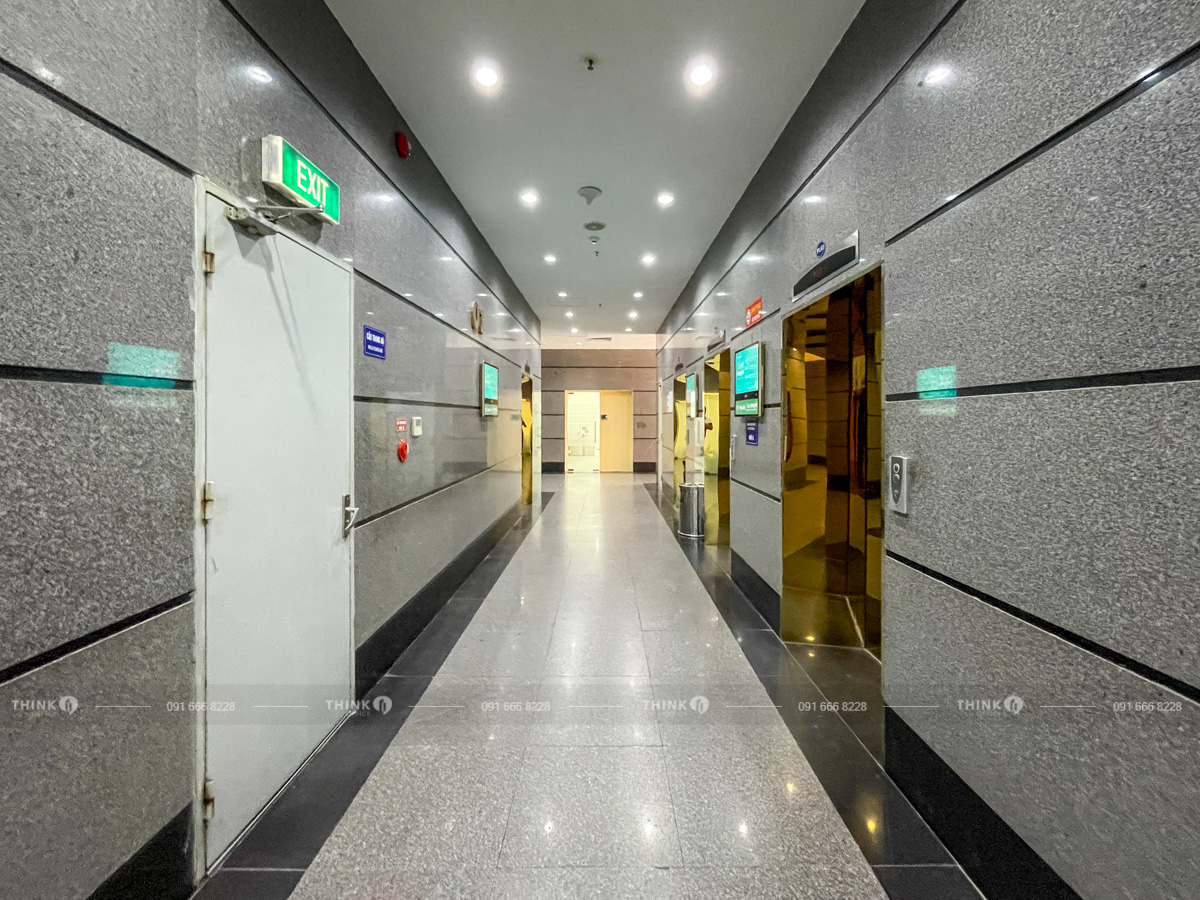 Sảnh thang máy toà nhà Sông Đà