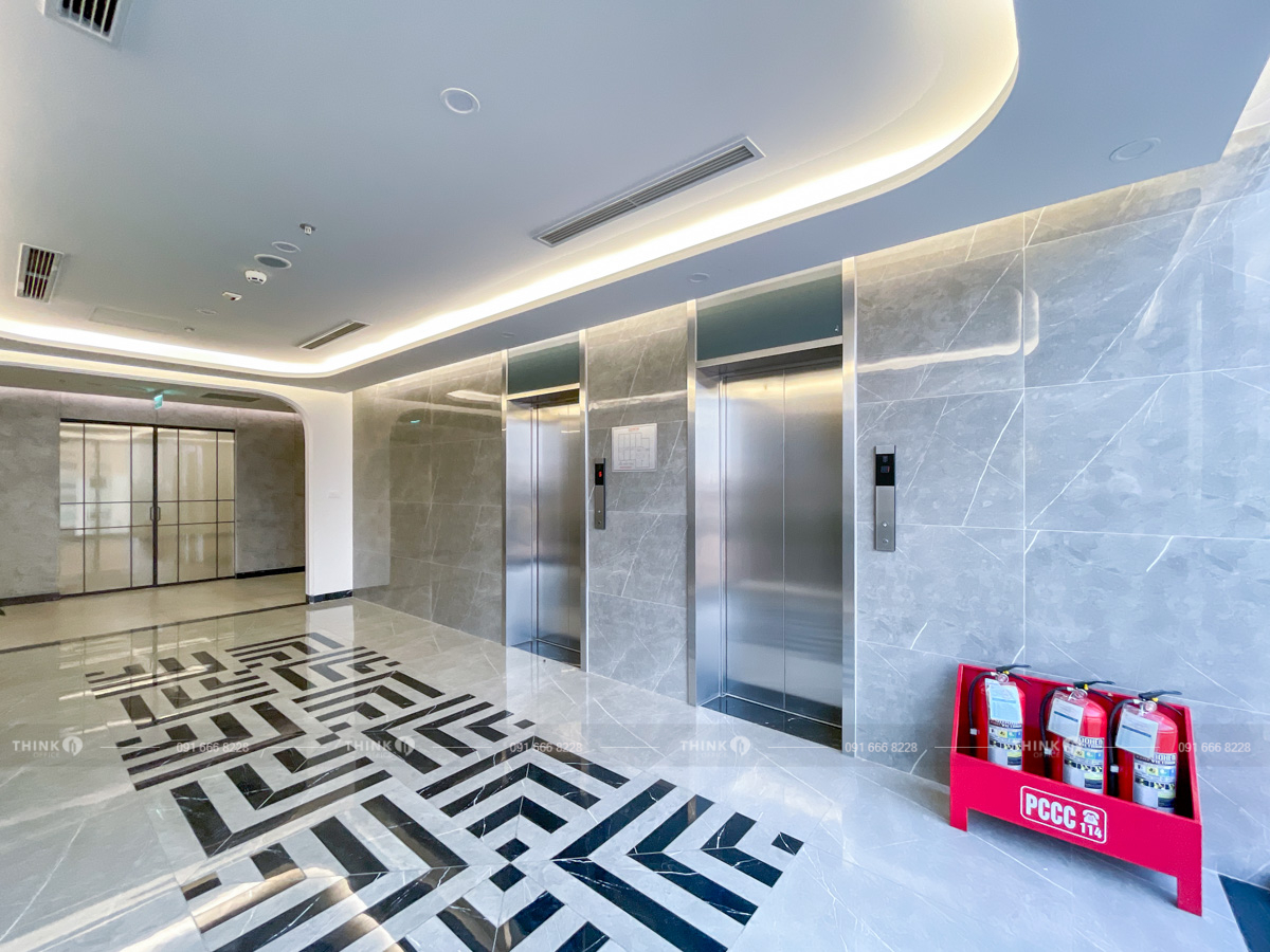 Sảnh thang máy văn phòng NHS Trung Văn