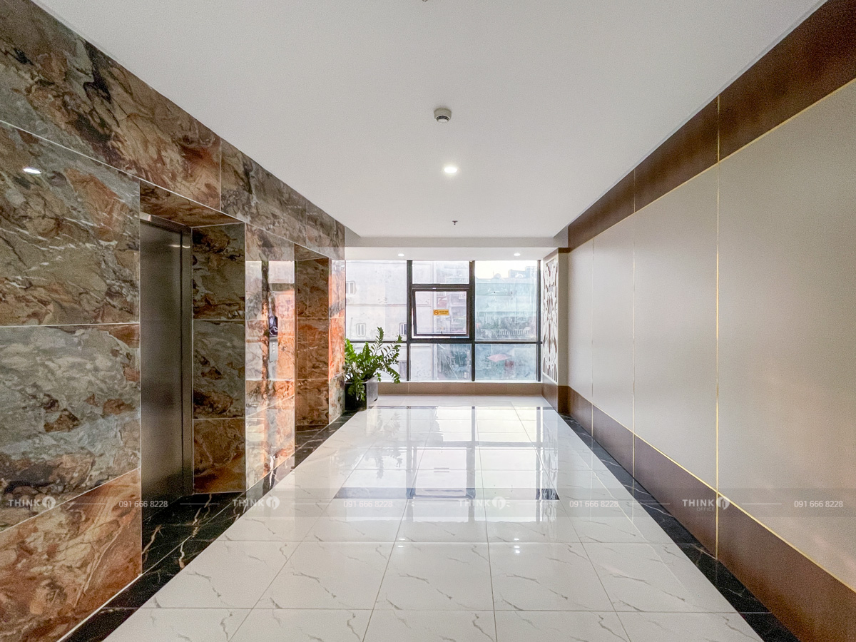 Sảnh thang máy văn phòng Sevin Office