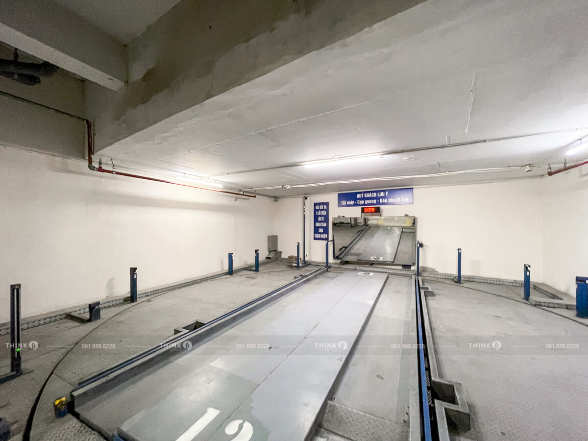 Khu vực đỗ xe thông minh toà nhà Friend Tower
