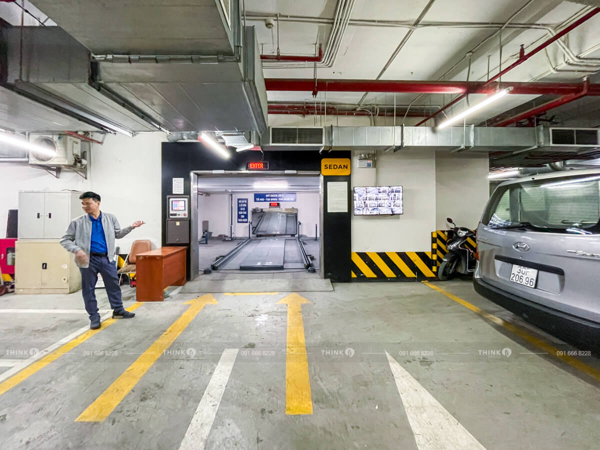 Khu vực hầm để xe toà nhà Friend Tower